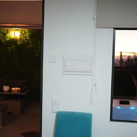 Σπίτι διακοπών Sunset Avenue For Couple W/ Jacuzzi Hot Water Paul do Mar (Madeira)
