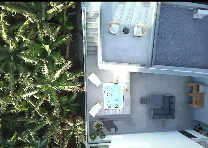 Sunset Avenue For Couple W/ Jacuzzi Hot Water