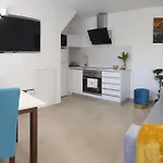 Sunset Avenue For Couple W/ Jacuzzi Hot Water *