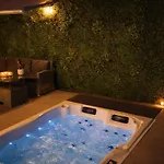 Sunset Avenue For Couple W/ Jacuzzi Hot Water *