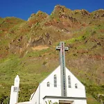 Sunset Avenue For Couple W/ Jacuzzi Hot Water Paul do Mar (Madeira)
