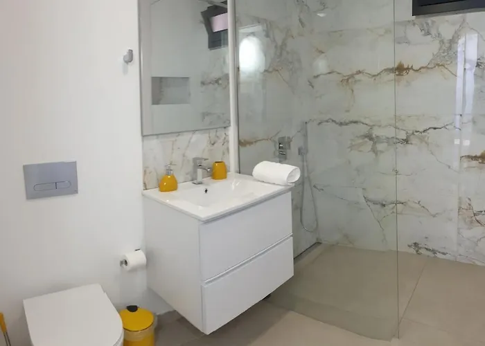 Sunset Avenue For Couple W/ Jacuzzi Hot Water Σπίτι διακοπών Paul do Mar (Madeira)